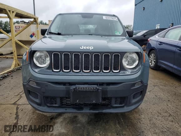 ✅ 2017 Jeep Renegade Sport • VIN: ZACCJAAH7HPF48748 • Lot: 63476675. Listed on Copart with 135,241 mi. Free auction sales archive from the USA and detailed vehicle history report at DreamBid. Image 5.