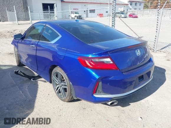 ✅ 2017 Honda Accord Touring • VIN: 1HGCT2B09HA002964 • Лот: 43540185. Опубликован ранее на IAAI с пробегом 75 359 миль. Бесплатный доступ к архиву аукционных продаж из США и подробный отчёт об истории автомобиля на DreamBid. Изображение 3.