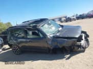 ✅ 2022 Jeep Renegade Limited • VIN: ZACNJDD1XNPN71734 • Lot: 43334875. Wystawiony na IAAI z przebiegiem 25 790 mil. Bezpłatny archiwum sprzedaży aukcyjnych z USA i szczegółowy raport historii pojazdu na DreamBid. Zdjęcie 14.