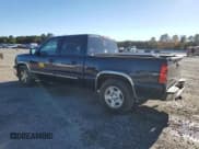 ✅ 2005 Chevrolet Silverado 1500 LS • VIN: 2GCEC13T051151893 • Лот: 81297004. Опубликован ранее на Copart с пробегом 211 306 миль. Бесплатный доступ к архиву аукционных продаж из США и подробный отчёт об истории автомобиля на DreamBid. Изображение 2.