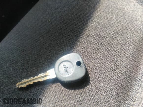 ✅ 2013 Chevrolet Impala LS • VIN: 2G1WF5E39D1261767 • Лот: 37012847. Опубликован ранее на IAAI с пробегом 141 600 миль. Бесплатный доступ к архиву аукционных продаж из США и подробный отчёт об истории автомобиля на DreamBid. Изображение 11.