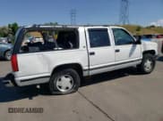 ✅ 1998 GMC Suburban • VIN: 3GKFK16R0WG502287 • Lot: 62323314. Listed on Copart with 181,638 mi. Free auction sales archive from the USA and detailed vehicle history report at DreamBid. Image 3.