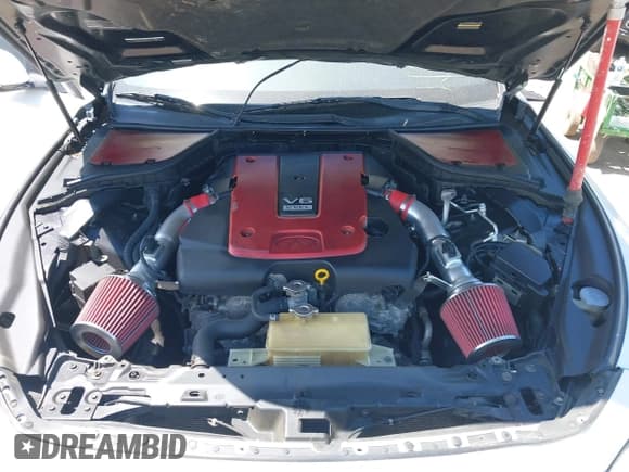 ✅ 2014 Infiniti Q50 Sport • VIN: JN1BV7AR3EM702476 • Lot: 42095485. Wystawiony na IAAI z przebiegiem 114 751 mil. Bezpłatny archiwum sprzedaży aukcyjnych z USA i szczegółowy raport historii pojazdu na DreamBid. Zdjęcie 10.