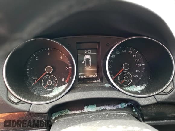 ✅ 2013 Volkswagen Jetta TDI w/Sunroof & Nav • VIN: 3VWPL7AJ0DM692248 • Lot: 66740043. Listed on Copart with 105,027 mi. Free auction sales archive from the USA and detailed vehicle history report at DreamBid. Image 9.