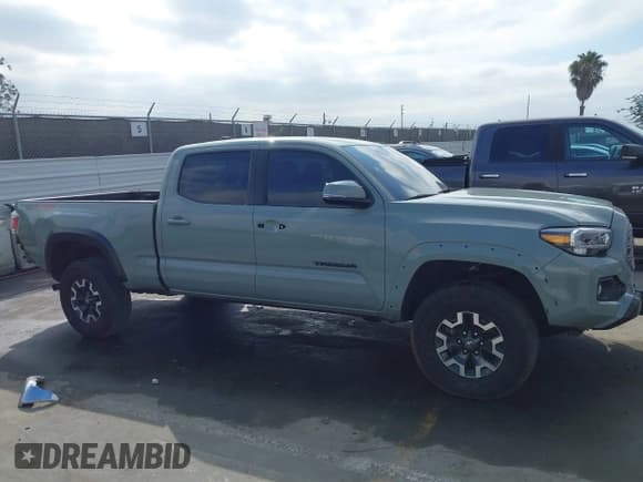 ✅ 2023 Toyota Tacoma TRD Off Road • VIN: 3TMDZ5BN8PM149034 • Lot: 43361231. Listed on IAAI with 37,462 mi. Free auction sales archive from the USA and detailed vehicle history report at DreamBid. Image 13.