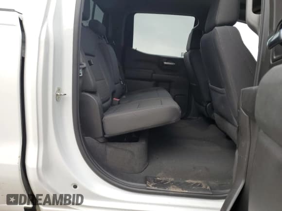 ✅ 2019 Chevrolet Silverado 1500 LT • VIN: 3GCPYDEK8KG132043 • Lot: 82361045. Wystawiony na Copart z przebiegiem 108 169 mil. Bezpłatny archiwum sprzedaży aukcyjnych z USA i szczegółowy raport historii pojazdu na DreamBid. Zdjęcie 10.