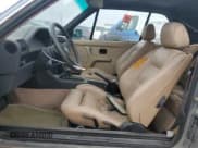 ✅ 1989 BMW 3 Series • VIN: WBABB2309K8862774 • Lot: 44600775. Wystawiony na Copart z przebiegiem 88 683 mil. Bezpłatny archiwum sprzedaży aukcyjnych z USA i szczegółowy raport historii pojazdu na DreamBid. Zdjęcie 7.