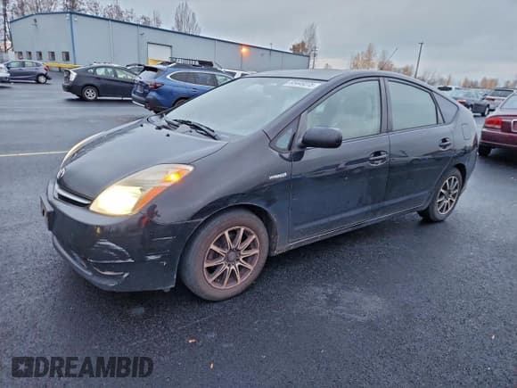 ✅ 2008 Toyota Prius • VIN: JTDKB20U387789989 • Lot: 95449275. Listed on Copart with 200,555 mi. Free auction sales archive from the USA and detailed vehicle history report at DreamBid. Image 1.