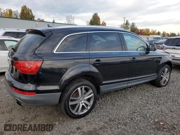 ✅ 2013 Audi Q7 Premium Plus • VIN: WA1LGAFE3DD016865 • Lot: 90060495. Listed on Copart with 117,257 mi. Free auction sales archive from the USA and detailed vehicle history report at DreamBid. Image 3.