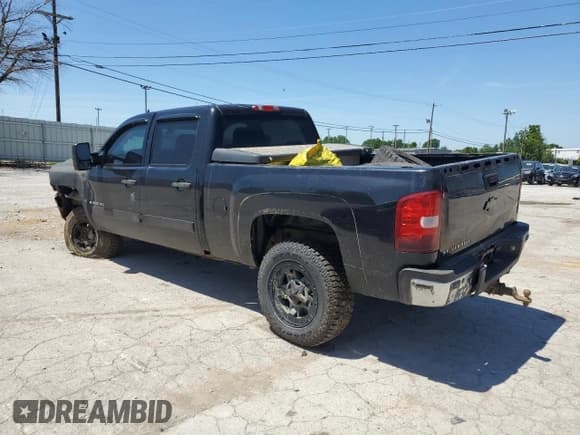✅ 2008 Chevrolet Silverado 2500HD Work Truck • VIN: 1GCHK23K48F138008 • Lot: 56018814. Wystawiony na Copart z przebiegiem Nie podano. Bezpłatny archiwum sprzedaży aukcyjnych z USA i szczegółowy raport historii pojazdu na DreamBid. Zdjęcie 2.