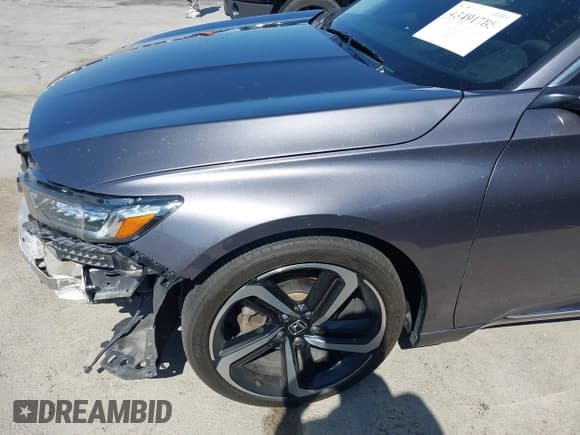 ✅ 2019 Honda Accord EX • VIN: 1HGCV1F40KA036414 • Lot: 43491785. Wystawiony na IAAI z przebiegiem 76 245 mil. Bezpłatny archiwum sprzedaży aukcyjnych z USA i szczegółowy raport historii pojazdu na DreamBid. Zdjęcie 18.