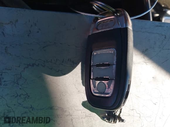 ✅ 2011 Audi Q5 Premium Plus • VIN: WA1LFAFP3BA101062 • Lot: 43608771. Listed on IAAI with 223,272 mi. Free auction sales archive from the USA and detailed vehicle history report at DreamBid. Image 11.