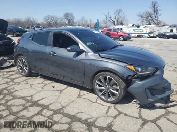 2020 Hyundai Veloster Premium с VIN KMHTG6AF6LU030076, выставлен на аукционе Copart как лот 48789745 с пробегом 92 848 миль миль и Списание • Salvage title. История ставок и продаж доступна на DreamBid. Изображение 4.