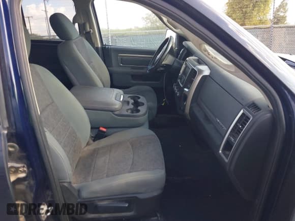 ✅ 2016 Ram 1500 Big Horn • VIN: 1C6RR7GT1GS378050 • Lot: 43464528. Wystawiony na IAAI z przebiegiem 150 830 mil. Bezpłatny archiwum sprzedaży aukcyjnych z USA i szczegółowy raport historii pojazdu na DreamBid. Zdjęcie 5.