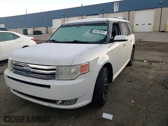 ✅ 2010 Ford Flex SEL • VIN: 2FMHK6CC3ABB29089 • Лот: 94228525. Опубликован ранее на Copart с пробегом 142 782 миль. Бесплатный доступ к архиву аукционных продаж из США и подробный отчёт об истории автомобиля на DreamBid. Изображение 14.