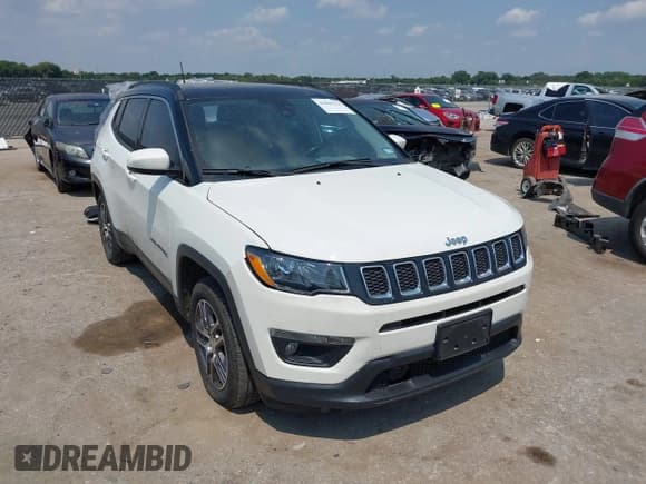 ✅ 2020 Jeep Compass Latitude • VIN: 3C4NJCBB4LT229811 • Лот: 43086336. Опубликован ранее на IAAI с пробегом 82 136 миль. Бесплатный доступ к архиву аукционных продаж из США и подробный отчёт об истории автомобиля на DreamBid. Изображение 1.