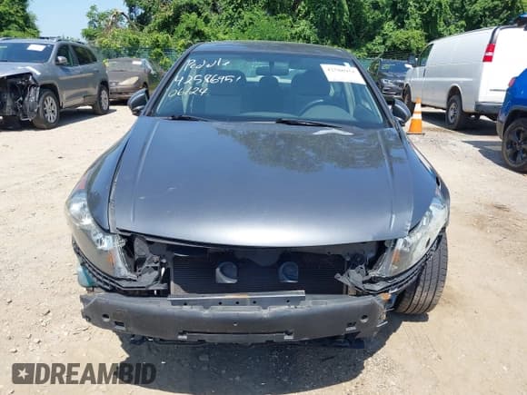 ✅ 2008 Honda Accord LX • VIN: 1HGCP25328A105976 • Lot: 42586951. Listed on IAAI with 286,579 mi. Free auction sales archive from the USA and detailed vehicle history report at DreamBid. Image 6.