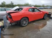 ✅ 2015 Dodge Challenger SRT 392 • VIN: 2C3CDZDJ3FH820820 • Lot: 42527113. Wystawiony na Copart z przebiegiem 77 092 mil. Bezpłatny archiwum sprzedaży aukcyjnych z USA i szczegółowy raport historii pojazdu na DreamBid. Zdjęcie 3.