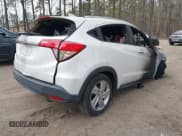 ✅ 2020 Honda HR-V EX-L • VIN: 3CZRU5H76LM717170 • Lot: 41380204. Wystawiony na IAAI z przebiegiem Nie podano. Bezpłatny archiwum sprzedaży aukcyjnych z USA i szczegółowy raport historii pojazdu na DreamBid. Zdjęcie 4.