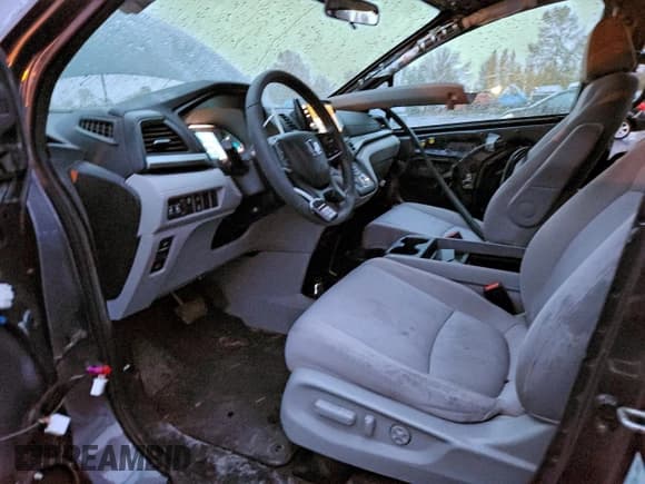 ✅ 2019 Honda Odyssey EX • VIN: 5FNRL6H52KB086420 • Лот: 94176245. Опубликован ранее на Copart с пробегом 45 236 миль. Бесплатный доступ к архиву аукционных продаж из США и подробный отчёт об истории автомобиля на DreamBid. Изображение 7.