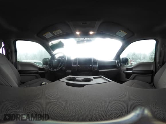 ✅ 2015 Ford F-150 XLT • VIN: 1FTEW1CP0FFC86716 • Lot: 43784117. Listed on IAAI with 153,170 mi. Free auction sales archive from the USA and detailed vehicle history report at DreamBid. Image 18.