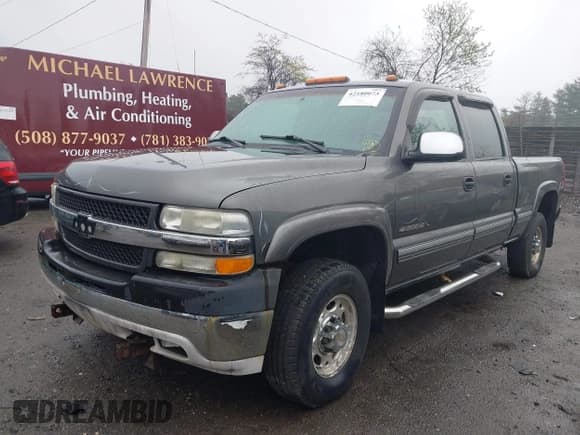 ✅ 2001 Chevrolet Silverado 2500HD LS • VIN: 1GCHK23U21F199851 • Лот: 42180073. Опубликован ранее на IAAI с пробегом 80 168 миль. Бесплатный доступ к архиву аукционных продаж из США и подробный отчёт об истории автомобиля на DreamBid. Изображение 2.