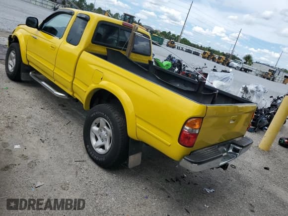 ✅ 2001 Toyota Tacoma PreRunner • VIN: 5TESN92N11Z813985 • Lot: 82051055. Wystawiony na Copart z przebiegiem 134 919 mil. Bezpłatny archiwum sprzedaży aukcyjnych z USA i szczegółowy raport historii pojazdu na DreamBid. Zdjęcie 2.