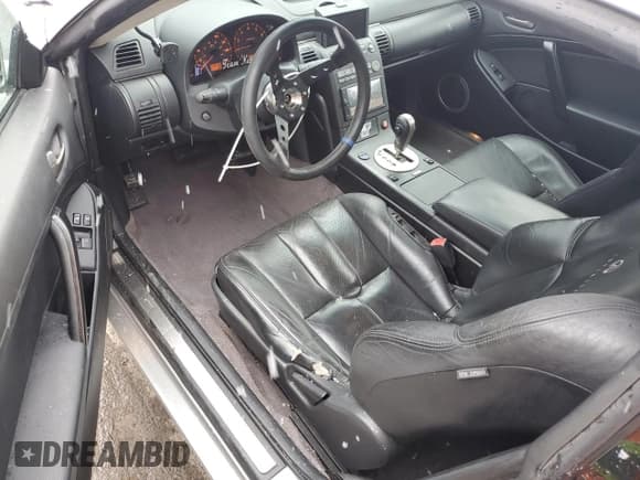 ✅ 2003 Infiniti G35 w/Leather • VIN: JNKCV54E03M214080 • Lot: 92195165. Listed on Copart with 246,456 mi. Free auction sales archive from the USA and detailed vehicle history report at DreamBid. Image 8.