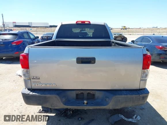 ✅ 2013 Toyota Tundra • VIN: 5TFRM5F16DX063979 • Lot: 42236653. Listed on IAAI with 305,960 mi. Free auction sales archive from the USA and detailed vehicle history report at DreamBid. Image 17.