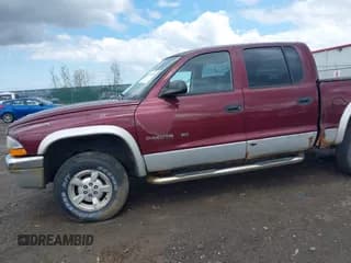 ✅ 2002 Dodge Dakota • VIN: 1B7HG48X92S626936 • Lot: 42192429. Wystawiony na IAAI z przebiegiem 170 746 mil. Bezpłatny archiwum sprzedaży aukcyjnych z USA i szczegółowy raport historii pojazdu na DreamBid. Zdjęcie 6.