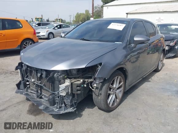 ✅ 2016 Lexus CT 200h • VIN: JTHKD5BH4G2263117 • Лот: 42270287. Опубликован ранее на IAAI с пробегом 148 923 миль. Бесплатный доступ к архиву аукционных продаж из США и подробный отчёт об истории автомобиля на DreamBid. Изображение 2.