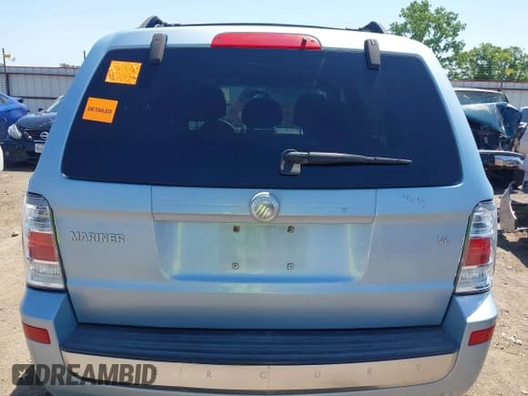 ✅ 2008 Mercury Mariner • VIN: 4M2CU811X8KJ28568 • Lot: 42231505. Wystawiony na IAAI z przebiegiem 225 863 mil. Bezpłatny archiwum sprzedaży aukcyjnych z USA i szczegółowy raport historii pojazdu na DreamBid. Zdjęcie 16.