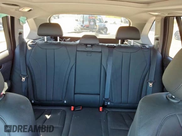 ✅ 2015 BMW X5 sDrive35i • VIN: 5UXKR2C55F0H36167 • Лот: 82116245. Опубликован ранее на Copart с пробегом 104 598 миль. Бесплатный доступ к архиву аукционных продаж из США и подробный отчёт об истории автомобиля на DreamBid. Изображение 10.