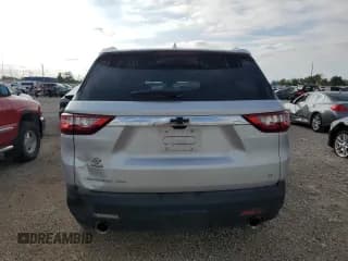 ✅ 2018 Chevrolet Traverse LT • VIN: 1GNEVHKW1JJ190370 • Lot: 86325175. Wystawiony na Copart z przebiegiem 49 264 mil. Bezpłatny archiwum sprzedaży aukcyjnych z USA i szczegółowy raport historii pojazdu na DreamBid. Zdjęcie 6.