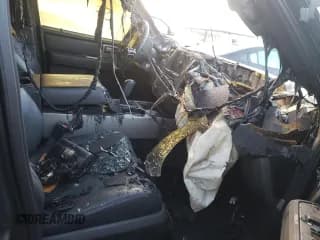 ✅ 2016 Ford Expedition Max XLT • VIN: 1FMJK1HT4GEF11271 • Lot: 63372332. Wystawiony na Copart z przebiegiem Nie podano. Bezpłatny archiwum sprzedaży aukcyjnych z USA i szczegółowy raport historii pojazdu na DreamBid. Zdjęcie 6.