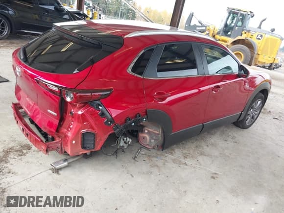 ✅ 2024 Mazda CX-30 S Carbon Edition • VIN: 3MVDMBCM6RM642036 • Лот: 43682381. Опубликован ранее на IAAI с пробегом 12 732 миль. Бесплатный доступ к архиву аукционных продаж из США и подробный отчёт об истории автомобиля на DreamBid. Изображение 4.