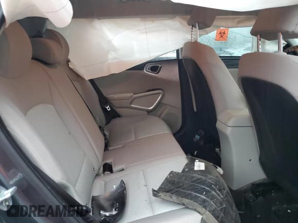 ✅ 2021 Kia Soul LX • VIN: KNDJ23AU2M7766309 • Лот: 85143645. Опубликован ранее на Copart с пробегом 113 792 миль. Бесплатный доступ к архиву аукционных продаж из США и подробный отчёт об истории автомобиля на DreamBid. Изображение 10.