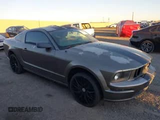 ✅ 2005 Ford Mustang GT Deluxe • VIN: 1ZVFT82H355101396 • Lot: 43538811. Listed on IAAI with Not provided. Free auction sales archive from the USA and detailed vehicle history report at DreamBid. Image 1.