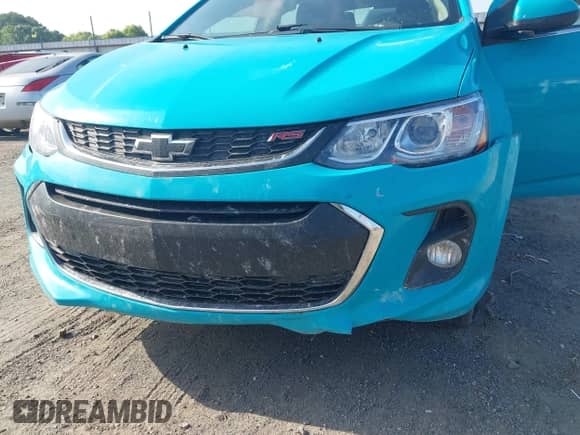 2020 Chevrolet Sonic LT с VIN 1G1JD6SB7L4126940, выставлен на аукционе IAAI как лот 42723410 с пробегом 81 586 миль миль и . История ставок и продаж доступна на DreamBid. Изображение 6.