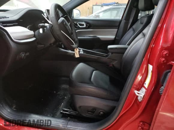 ✅ 2024 Jeep Compass Limited • VIN: 3C4NJDCN0RT156198 • Lot: 46113475. Listed on Copart with 3,696 mi. Free auction sales archive from the USA and detailed vehicle history report at DreamBid. Image 7.