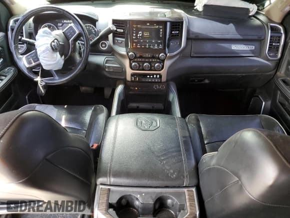 ✅ 2019 Ram 2500 Laramie • VIN: 3C6UR5NL1KG570635 • Лот: 59229585. Опубликован ранее на Copart с пробегом 72 962 миль. Бесплатный доступ к архиву аукционных продаж из США и подробный отчёт об истории автомобиля на DreamBid. Изображение 8.