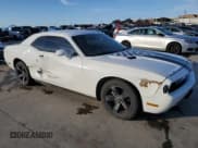 ✅ 2014 Dodge Challenger Rallye Redline • VIN: 2C3CDYAGXEH152984 • Lot: 86297854. Wystawiony na Copart z przebiegiem 205 391 mil. Bezpłatny archiwum sprzedaży aukcyjnych z USA i szczegółowy raport historii pojazdu na DreamBid. Zdjęcie 4.