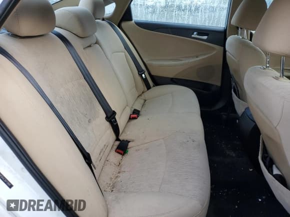 ✅ 2013 Hyundai Sonata GLS • VIN: 5NPEB4AC3DH728985 • Lot: 76553684. Listed on Copart with 109,775 mi. Free auction sales archive from the USA and detailed vehicle history report at DreamBid. Image 10.