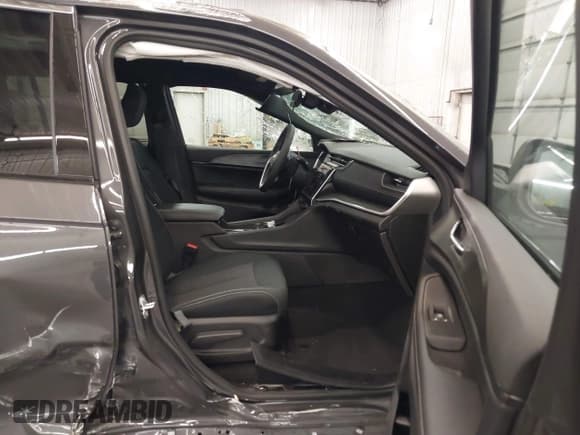 ✅ 2025 Jeep Grand Cherokee Altitude X • VIN: 1C4RJHAG5SC278876 • Лот: 42261321. Опубликован ранее на IAAI с пробегом 819 миль. Бесплатный доступ к архиву аукционных продаж из США и подробный отчёт об истории автомобиля на DreamBid. Изображение 5.