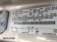 ✅ 2017 Lincoln MKC Reserve • VIN: 5LMCJ3C94HUL02474 • Lot: 43416290. Wystawiony na IAAI z przebiegiem 81 497 mil. Bezpłatny archiwum sprzedaży aukcyjnych z USA i szczegółowy raport historii pojazdu na DreamBid. Zdjęcie 9.