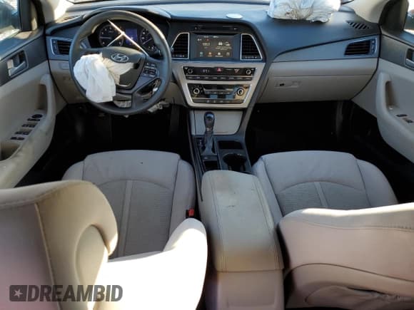 ✅ 2016 Hyundai Sonata SE • VIN: 5NPE24AF7GH268440 • Лот: 82319325. Опубликован ранее на Copart с пробегом 195 256 миль. Бесплатный доступ к архиву аукционных продаж из США и подробный отчёт об истории автомобиля на DreamBid. Изображение 8.