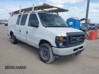 ✅ 2013 Ford Econoline Cargo Commercial • VIN: 1FTSE3EL4DDA38215 • Лот: 41627924. Опубликован ранее на IAAI с пробегом 181 821 миль. Бесплатный доступ к архиву аукционных продаж из США и подробный отчёт об истории автомобиля на DreamBid. Изображение 1.