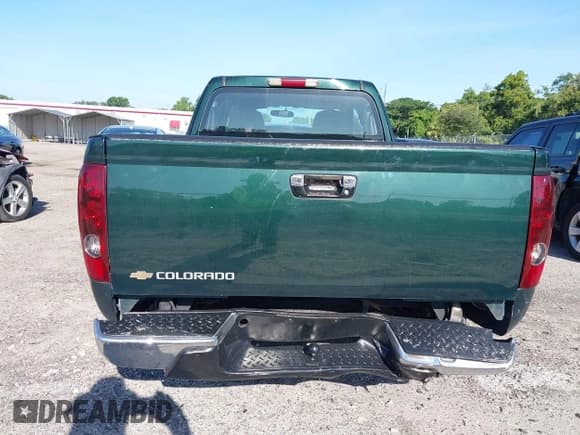 ✅ 2004 Chevrolet Colorado Z85 • VIN: 1GCCS198148182787 • Lot: 42483702. Listed on IAAI with 104,715 mi. Free auction sales archive from the USA and detailed vehicle history report at DreamBid. Image 16.