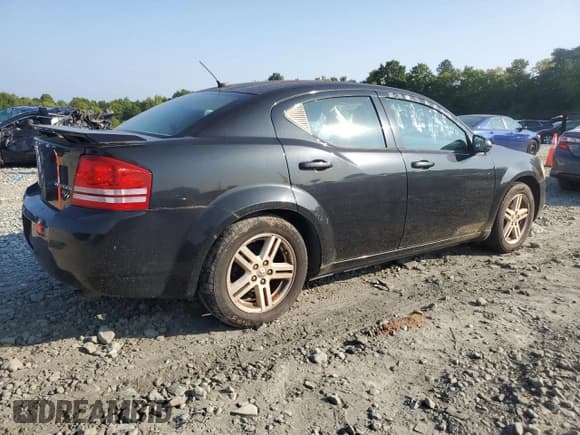 ✅ 2010 Dodge Avenger R/T • VIN: 1B3CC5FB9AN130147 • Лот: 68987434. Опубликован ранее на Copart с пробегом 125 266 миль. Бесплатный доступ к архиву аукционных продаж из США и подробный отчёт об истории автомобиля на DreamBid. Изображение 3.