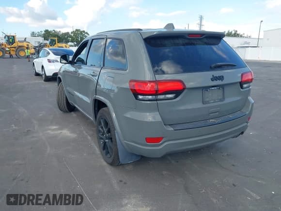 ✅ 2020 Jeep Grand Cherokee Altitude • VIN: 1C4RJEAG5LC245974 • Lot: 43483499. Wystawiony na IAAI z przebiegiem 116 049 mil. Bezpłatny archiwum sprzedaży aukcyjnych z USA i szczegółowy raport historii pojazdu na DreamBid. Zdjęcie 3.